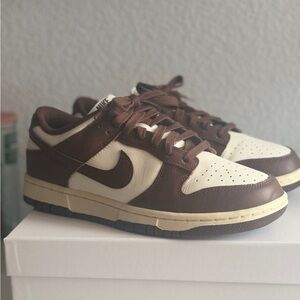 Nike Chocolate Brown and Cream Sneakers
